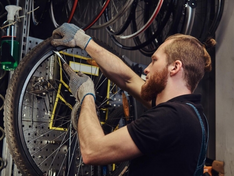 Curso de Reparación de Bicicletas